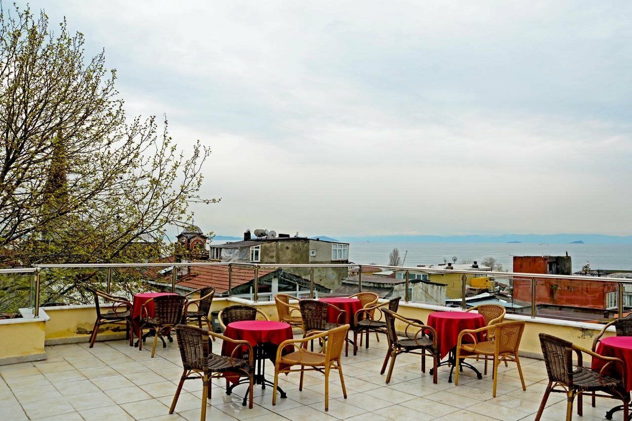 May Hotel Istanboel Buitenkant foto